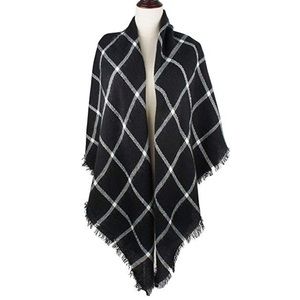 Soft Tartan Scarf/Blanket in Black